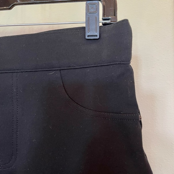 Spanx skinny “jeans.”Size L, very slim fitting. Black. Only tried on-never worn - Picture 2 of 4